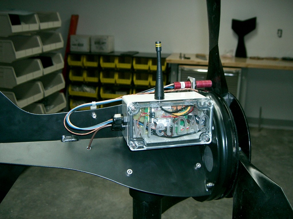 WrenDAQ installed on it's namesake, the Wren.