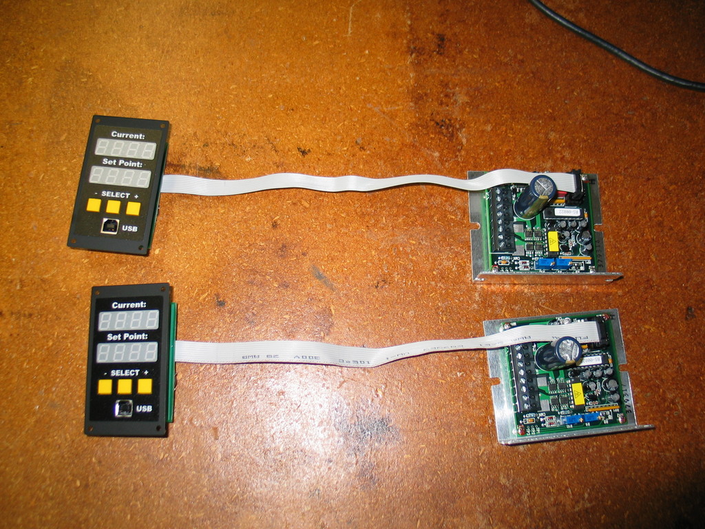 TempLogger2's mated with Oven Industries 5C7-550 pelitier temperature controllers. The APRS World TempLogger2 controls the temperature and data logs the actual temperature. All through a single interface cable.