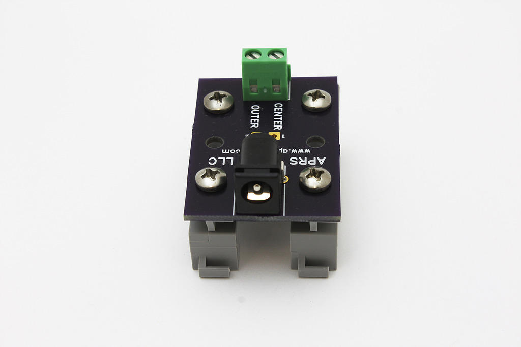 APRS6599: Power jack (2.1 mm x 5.5 mm) breakout board to screw terminals, with DIN rail clips